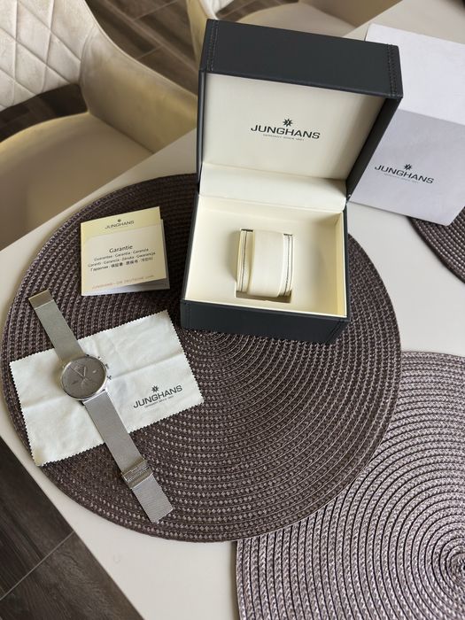 Часовник - JUNGHANS form C Chronoscope