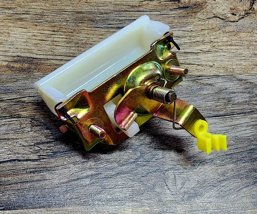 Ручка багажника.