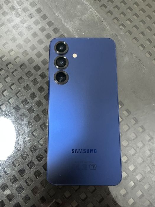 Продам Samsung s25
