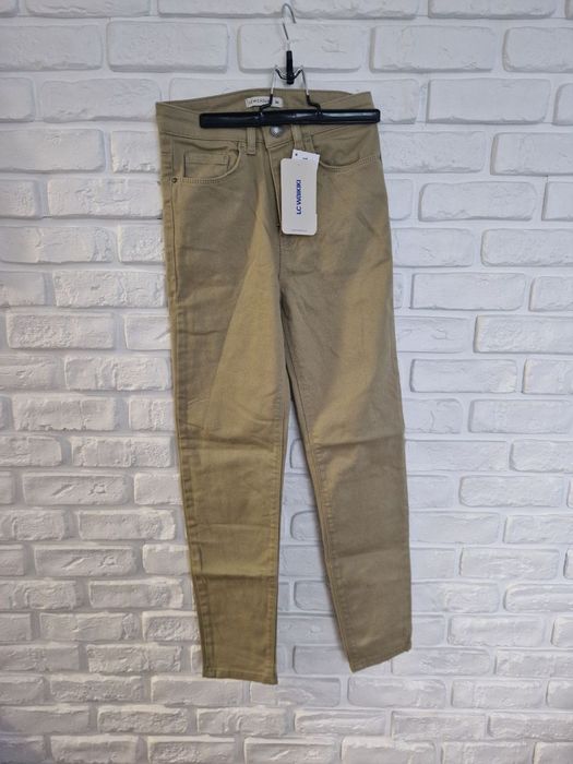 Pantaloni blugi noi waikiki xs