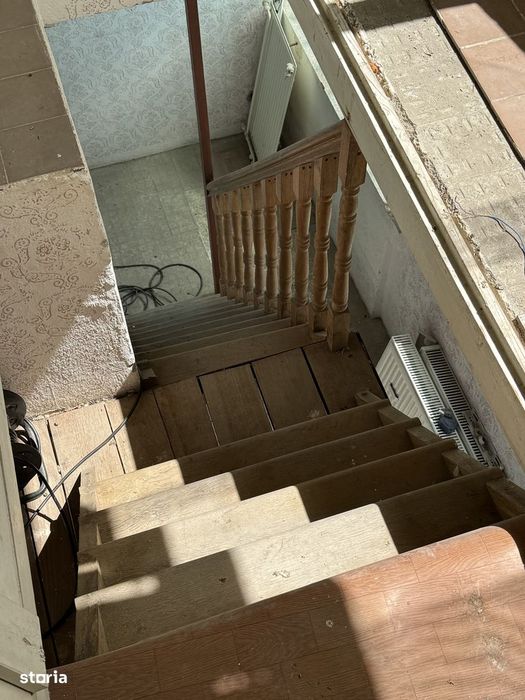 Casa P+1 , 5 camere , 8 ari teren , zona Drumul Botizului