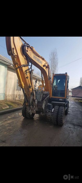 Hyundai robex 140