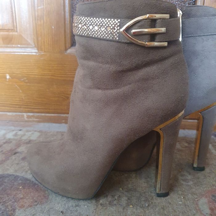 Продам ботильоны