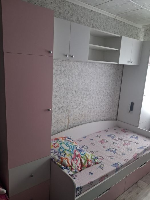 Продам детскую мебель