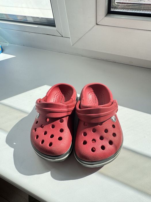Crocs детская обувь в бассейн на пляж