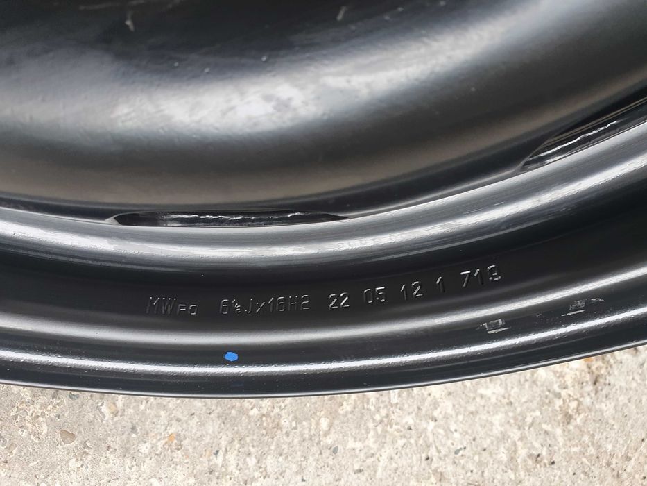 jante dacia duster renault nisssn 5x114,3 pe R16 originale noi