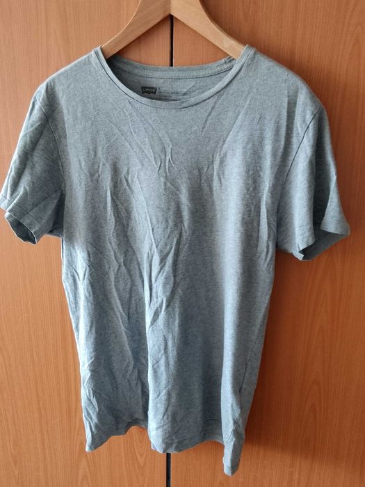Оригинална памучна тениска Levi's  (M)
