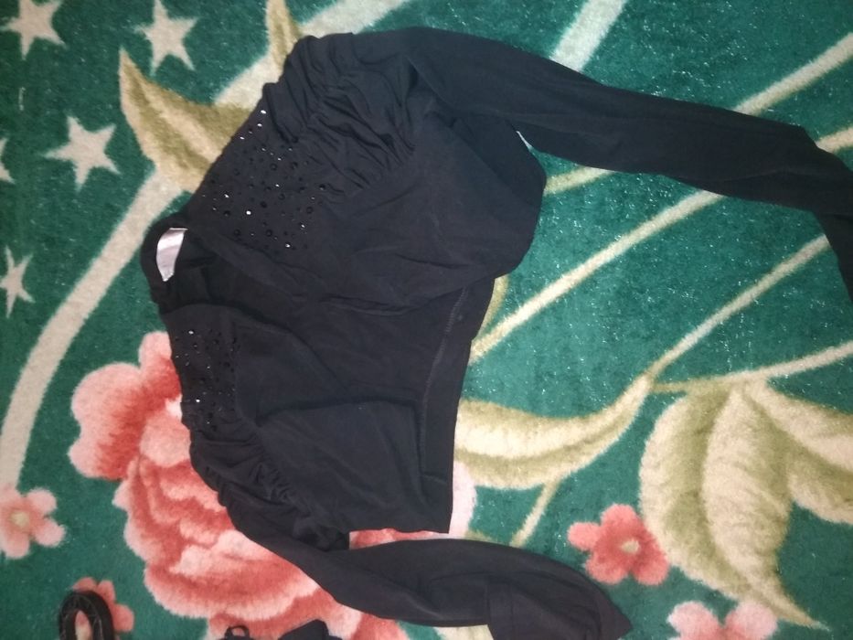 Продам !платье очень красивое.