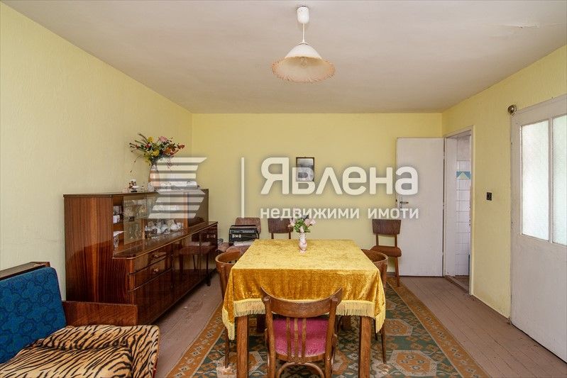 Продава се Двустаен апартамент в Варна, Трошево - 95 кв.м за 832 €/кв.м - Снимка #1