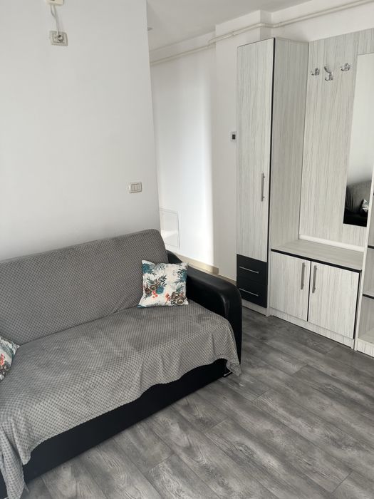 Apartament cu o camera de inchiriat