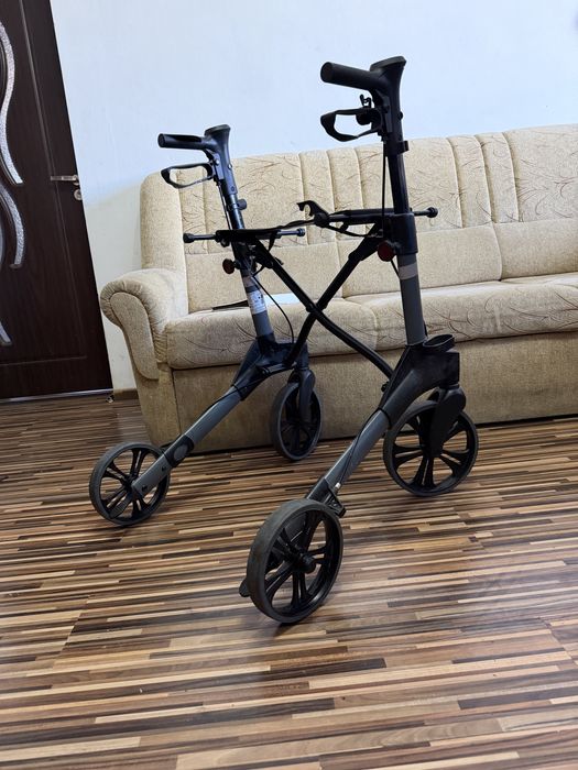 Cadru rulant din aluminiu cu frane si sezut (ca nou)