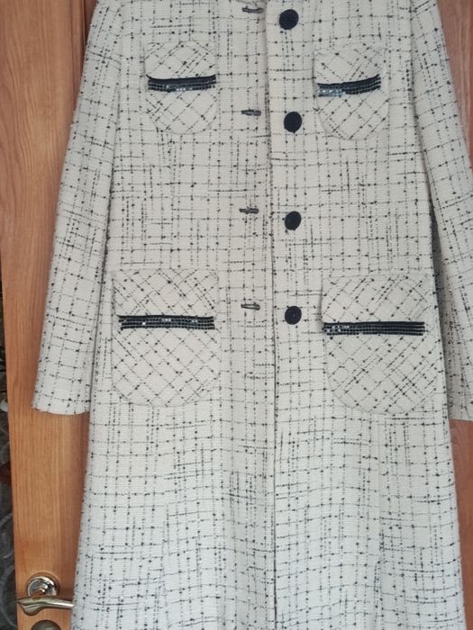 Продам очень красивое пальто