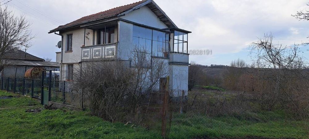 Къща в с. Загорци, обл.Бургас