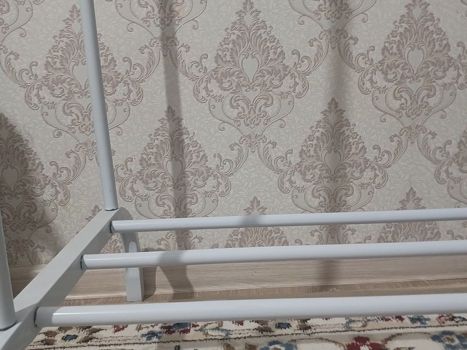 Напольный вешалка БУ 5000
