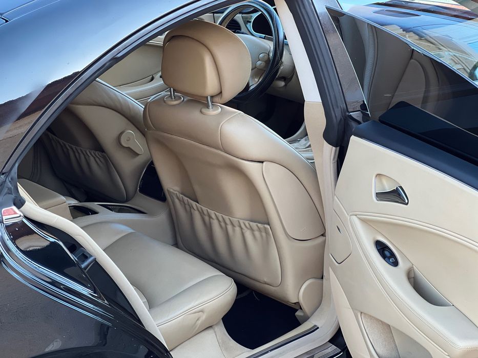 Mercedes AMG 350