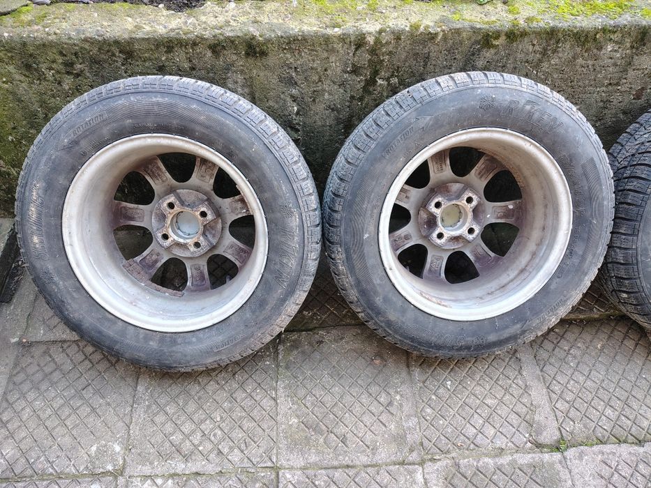 Джанти DBV KBA47591 5.5J 14" ET35 с гуми Riken 185/65 R14 86T