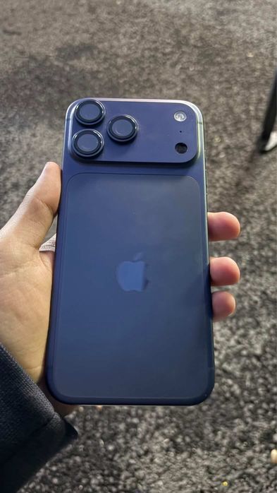 Айфон 17 про мах 256 есим