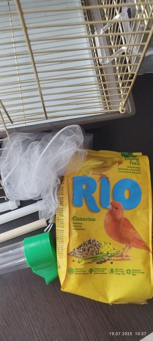 Продам клетку для птички