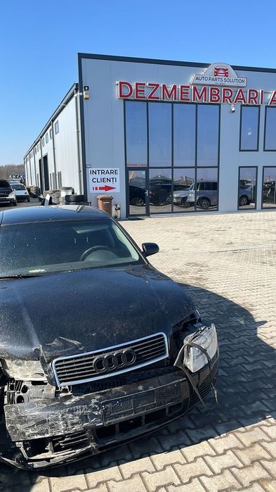 Dezmembram Audi A4 1.9 diesel din 2002