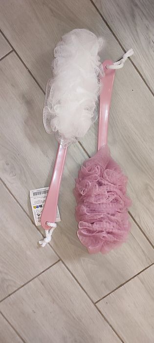 Set nou bureți de duș cu mâner ergonomic, pentru stimularea sangelui