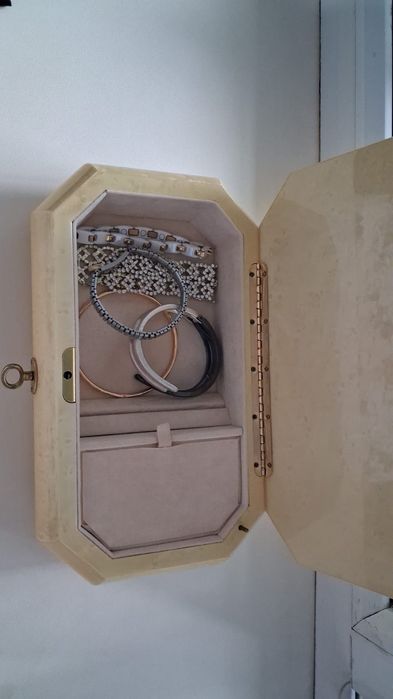 Музыкальная шкатулка