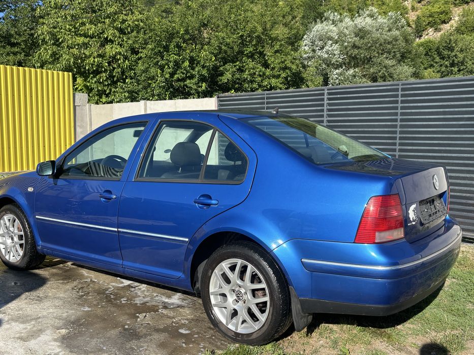 VOLKSWAGEN Bora 2002 — imagine 3