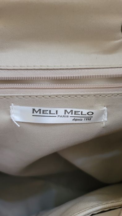 Vând rucsac Meli Melo nou