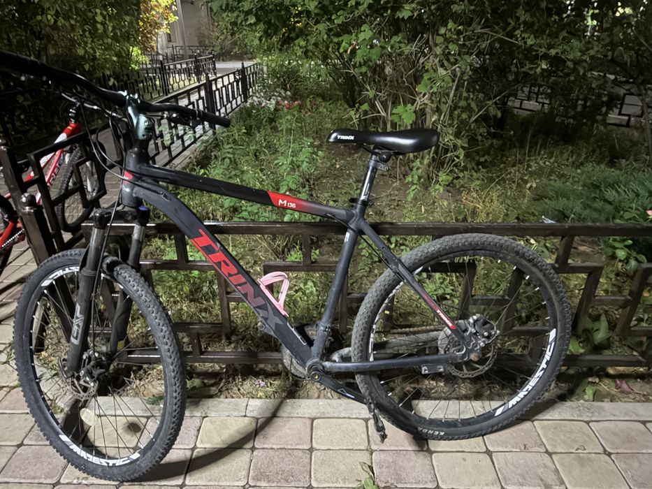 TRINX M136 велик