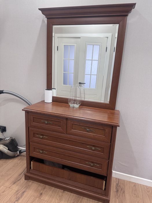 Тумба, комод с зеркалом