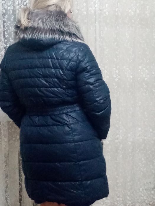 Женский пуховик.