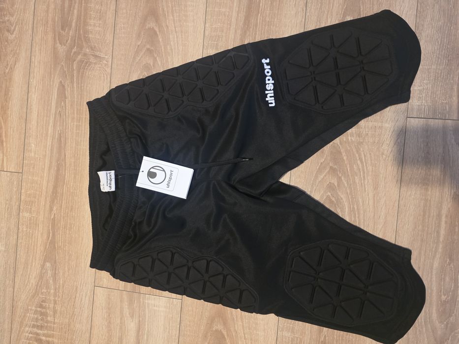 Вратарски  долнища uhlsport, 2 броя, чисто нови