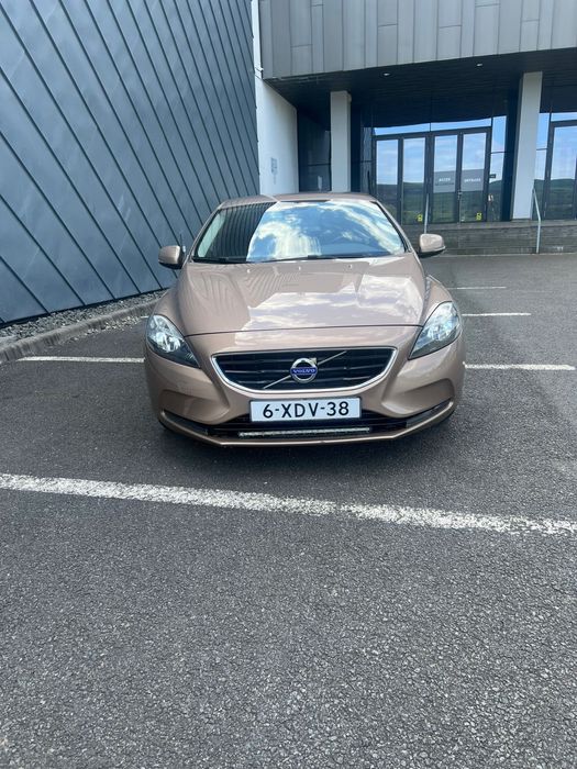 VOLVO V40 2014 — imagine 5