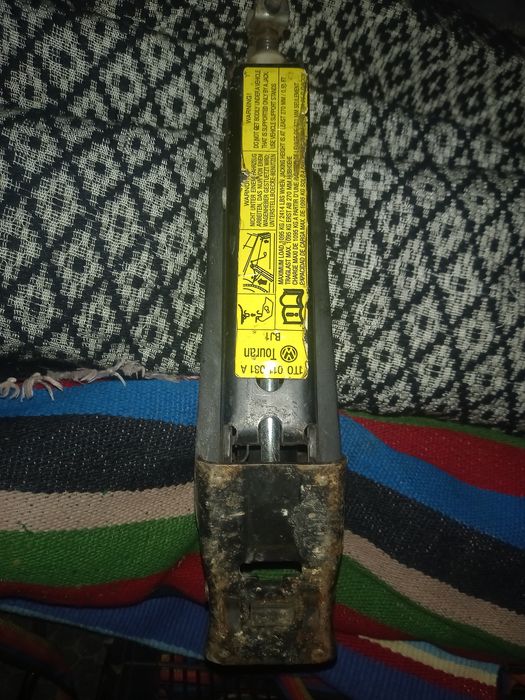 Cric auto original vw touran 80 lei