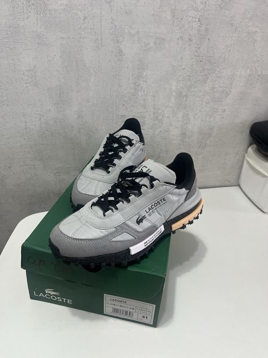 кроссовки Lacoste