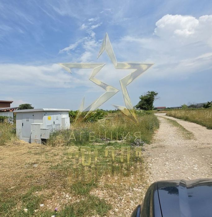 Продава се Парцел в с. Първенец, Област Пловдив - 4900 кв.м за 31 €/кв.м - Снимка #1