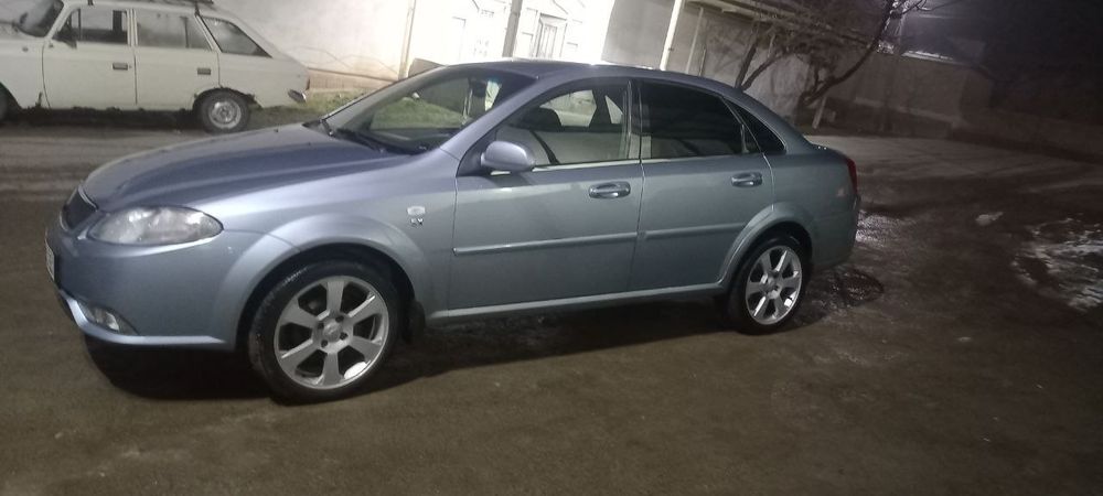 Holati yaxshi gentra