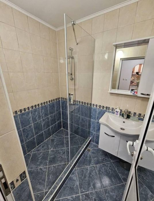 Дава се под наем Двустаен апартамент в Бургас, Възраждане - 68 кв.м за 357 € - Снимка #6