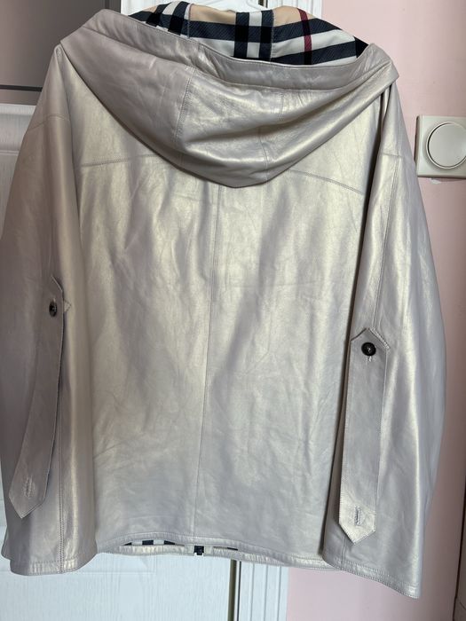 Кожаная женская куртка