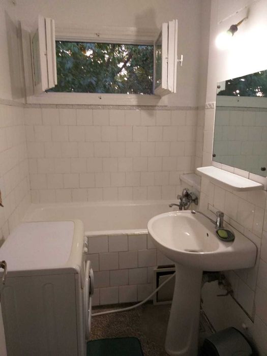 Proprietar inchiriez apartament 2 camere Iasi Tatarasi