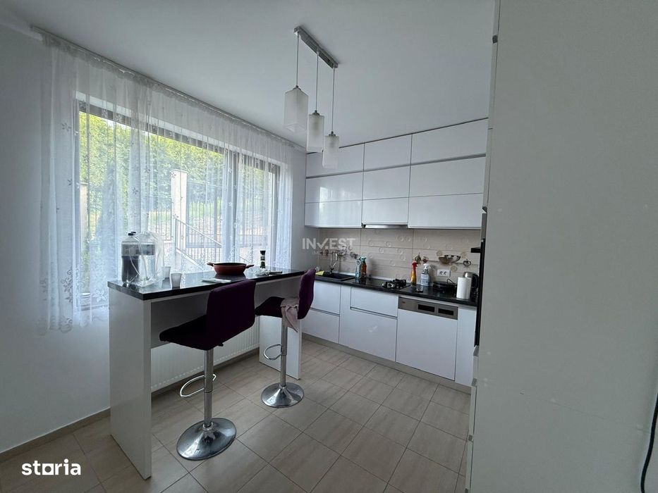 Casa tip duplex, libera, mutare imediata — Rond Pacurari, Iasi
