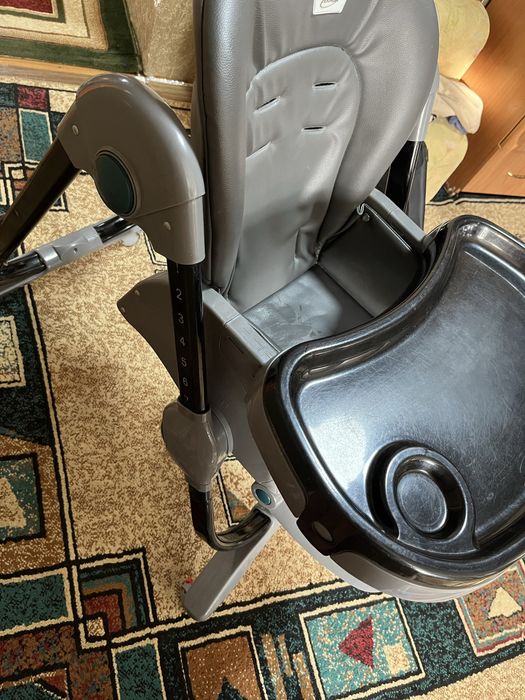 Продам стульчик детский