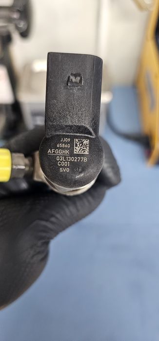 Injectoare Volkswagen 1.6 Tdi Siemens 03L130277B  Reparatii injectoare