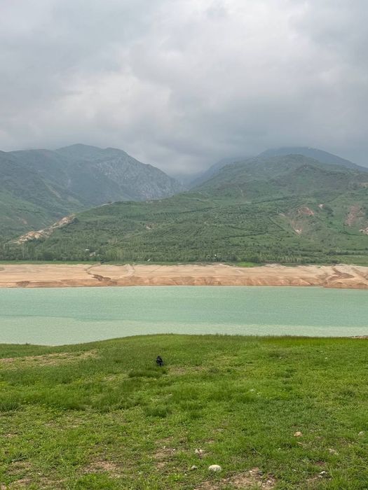 Чарвак посёлок Сиджак набережная