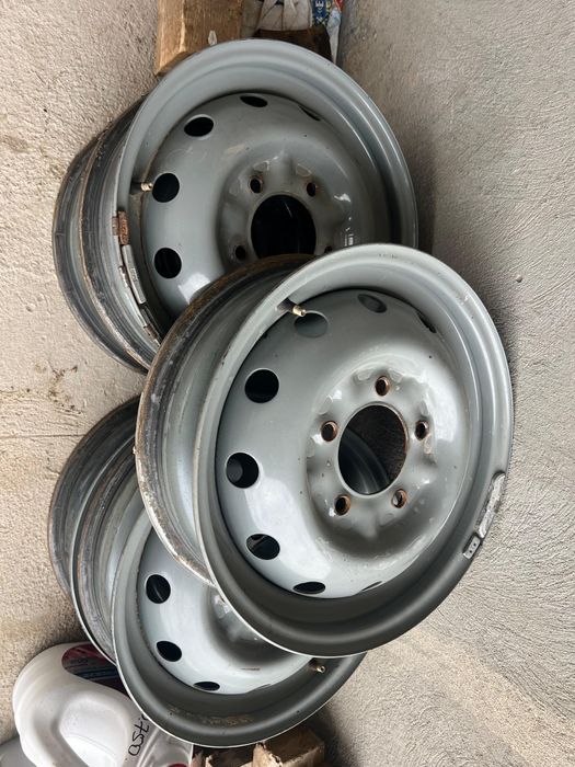 Диски на ниву R16