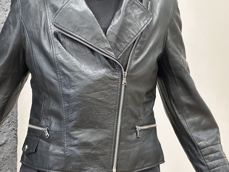 Кожаная куртка /косуха