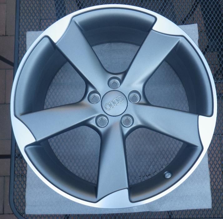 Janta Rotor Audi 19" RS3 ORIGINALA 8P0 601 025 CP
