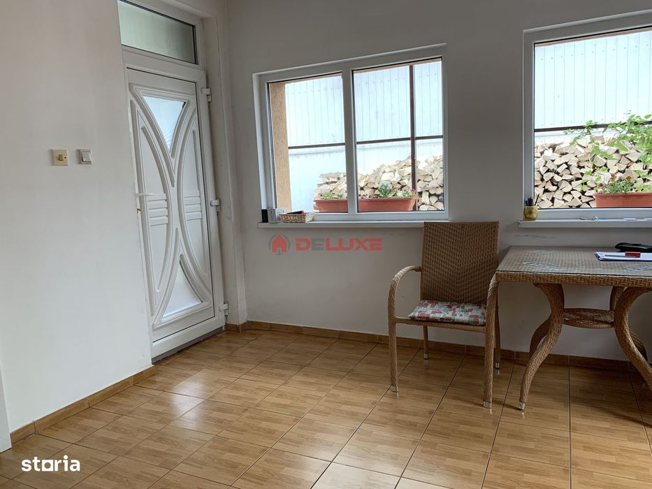 Casă / Vilă cu 6 camere în zona Sud-Est