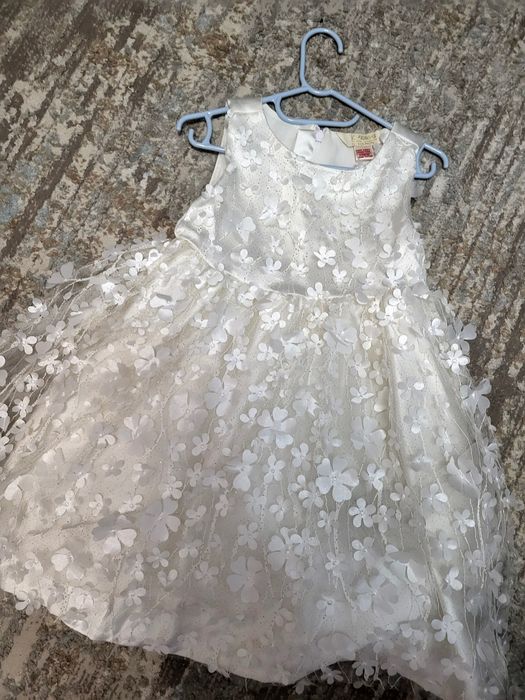 Вещи на девочку.