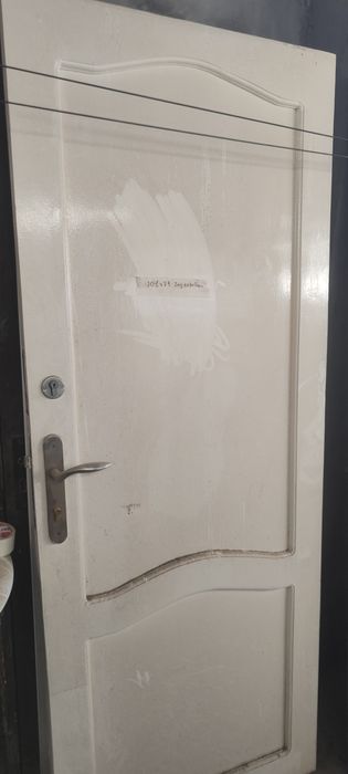 Продам деревянные двери