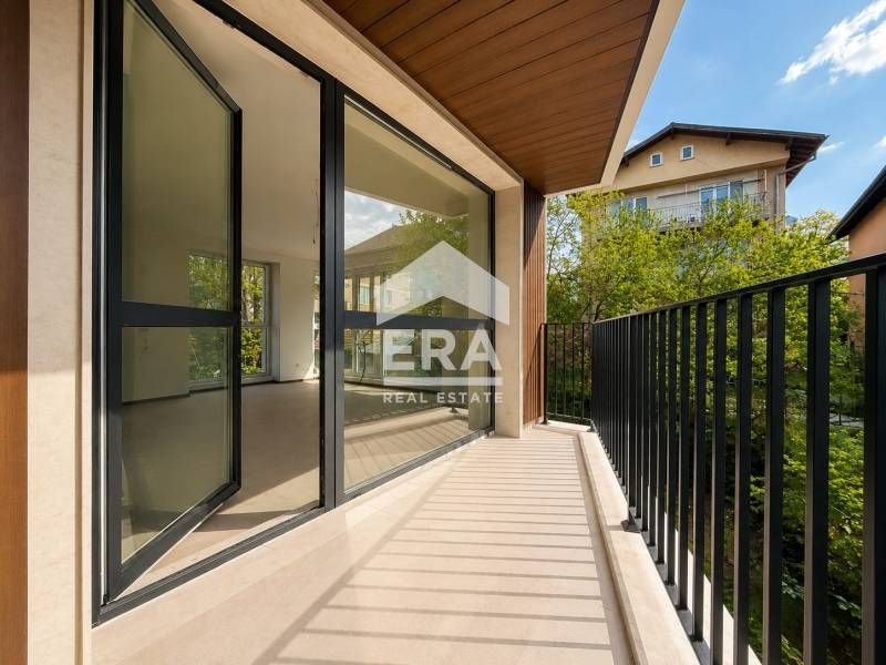 Продава се Двустаен апартамент в София, Драгалевци - 92 кв.м за 1525 €/кв.м - Снимка #3